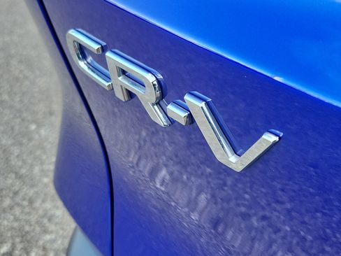 Used 2025 Honda CR-V EX-L image 8