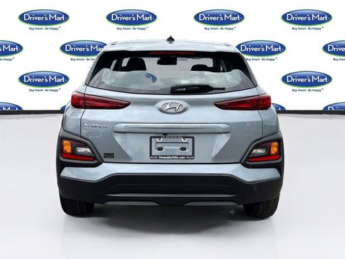 Used 2021 Hyundai Kona SE FWD image 6