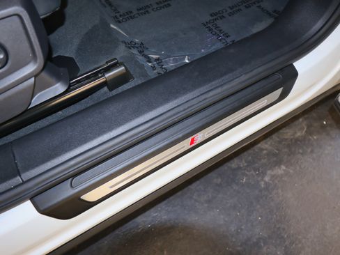 Used 2022 Audi SQ5 Premium Plus image 44