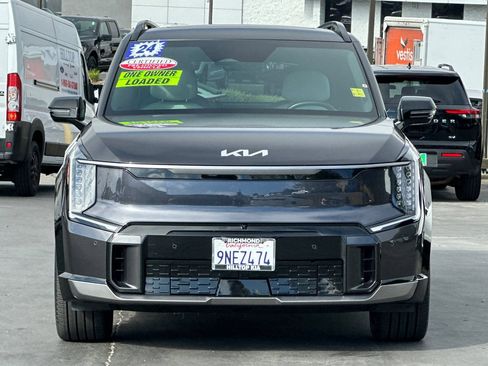 Used 2024 Kia EV9 GT-Line AWD/4WD image 12
