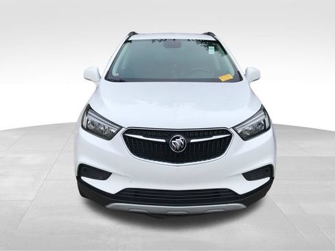 Used 2020 Buick Encore Preferred AWD/4WD image 9