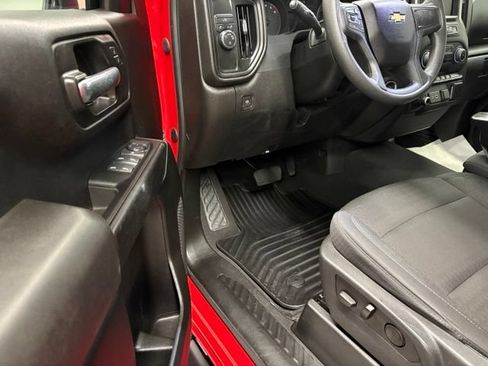 Used 2024 Chevrolet Silverado 1500 Custom w/ LPO, Dark Essentials Package RWD image 12