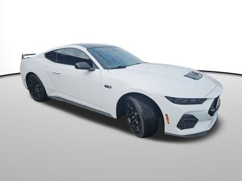 Used 2024 Ford Mustang GT Premium w/ GT Performance Package image 8