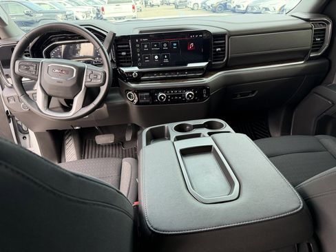 Certified 2025 GMC Sierra 1500 Elevation image 5