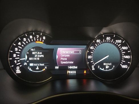 Used 2017 Lincoln MKC Premiere image 14