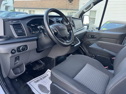 Used 2023 Ford Transit 250 Low Roof w/ Exterior Upgrade Package RWD image 19