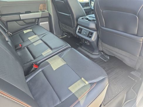 Used 2024 Ford F250 Lariat w/ Sport Appearance Package image 11