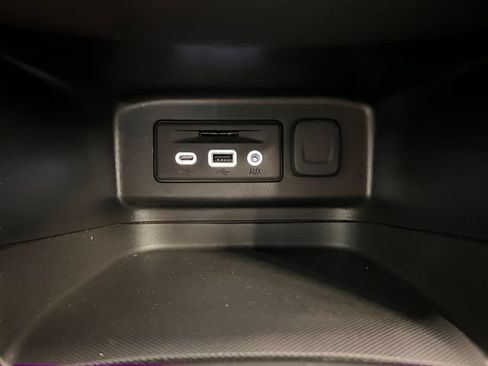 Certified 2023 Chevrolet Equinox RS AWD/4WD image 26