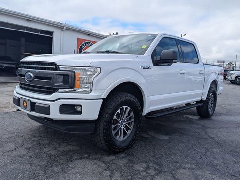 Used 2019 Ford F150 XLT w/ Equipment Group 302A Luxury image 9