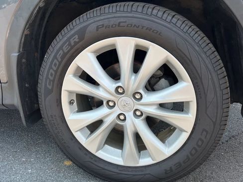 Used 2013 Toyota RAV4 Limited AWD/4WD image 22