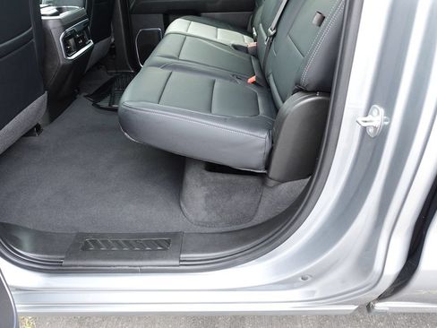 Used 2024 GMC Sierra 1500 Elevation w/ Preferred Package AWD/4WD image 24