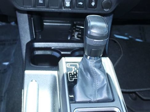 Used 2023 Toyota Tacoma TRD Off-Road AWD/4WD image 22