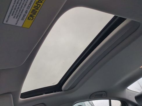 Used 2022 Acura ILX w/ Premium Package image 19