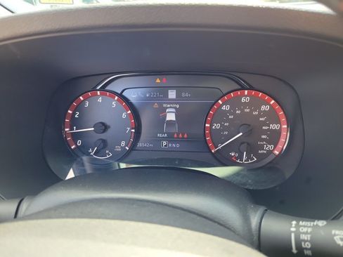 Used 2024 Nissan Frontier Pro-X w/ Pro Convenience Package RWD image 26