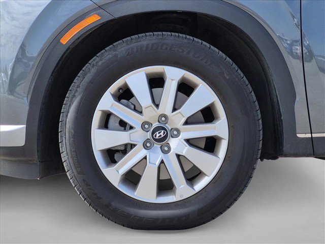 Used 2025 Hyundai Palisade SEL FWD image 23