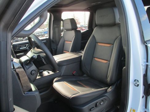 New 2026 GMC Sierra 1500 AT4 w/ AT4 Premium Package image 12