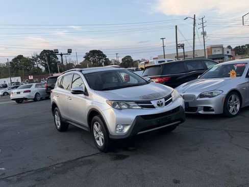 Used 2013 Toyota RAV4 XLE image 1