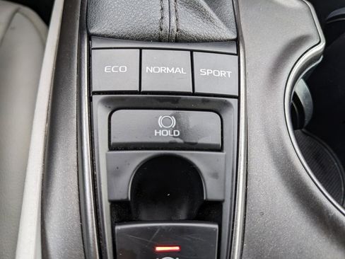 Used 2024 Toyota Camry XSE image 26