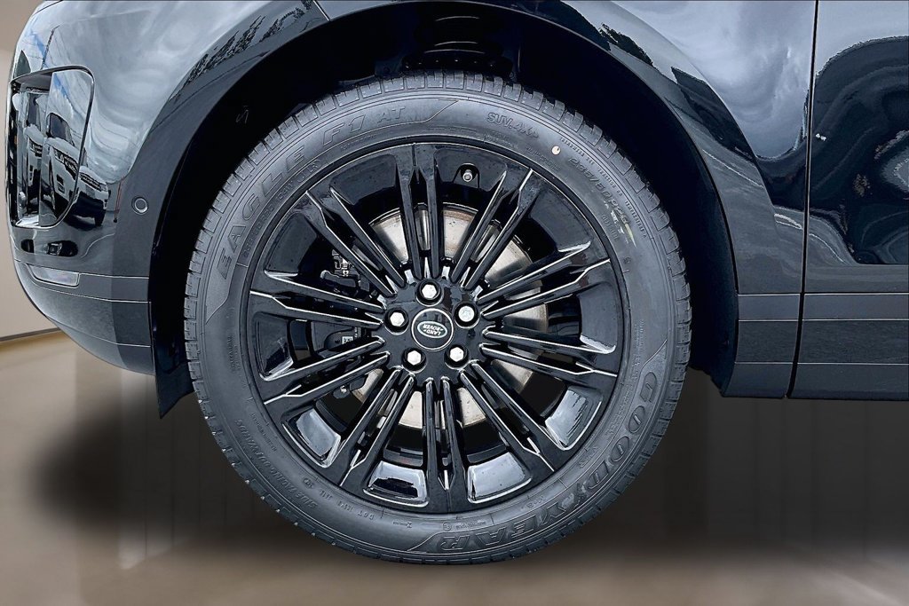 New 2026 Land Rover Range Rover Evoque S AWD/4WD image 12