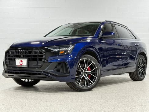 Used 2019 Audi Q8 Prestige image 2