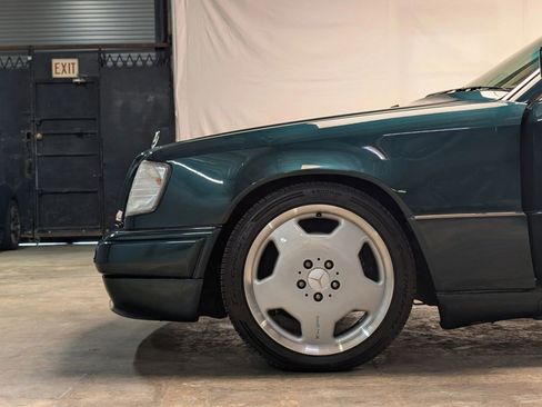 Used 1994 Mercedes-Benz E 320 Coupe image 8