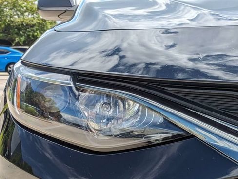 Used 2022 Chevrolet Malibu LT w/ Midnight Edition FWD image 10