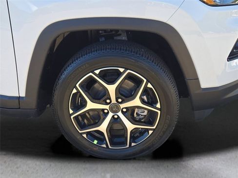 New 2026 Jeep Compass Limited AWD/4WD image 8