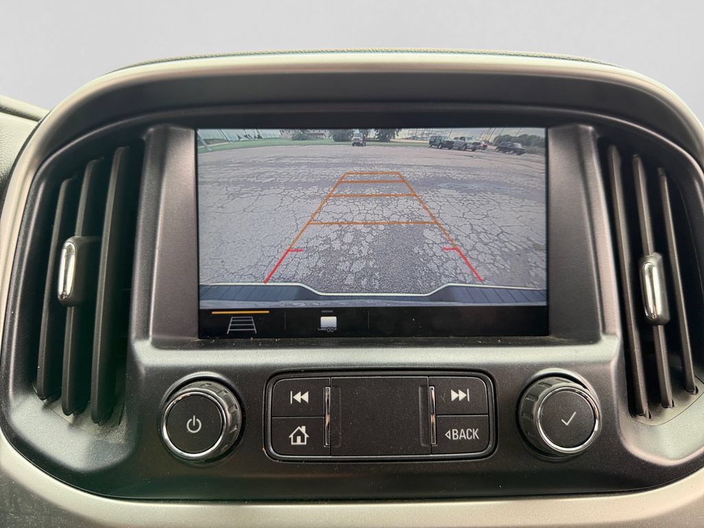 Used 2019 Chevrolet Colorado LT w/ Redline Special Edition AWD/4WD image 27