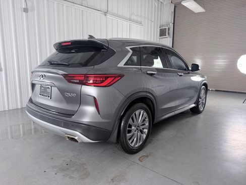 Certified 2023 INFINITI QX50 Luxe FWD image 5