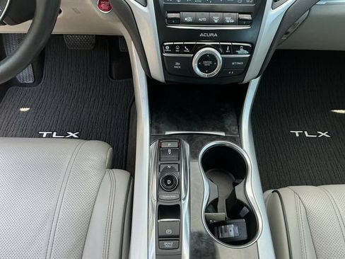 Used 2019 Acura TLX V6 w/ Advance Package FWD image 11