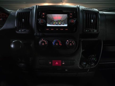 Used 2021 RAM ProMaster 2500 image 24