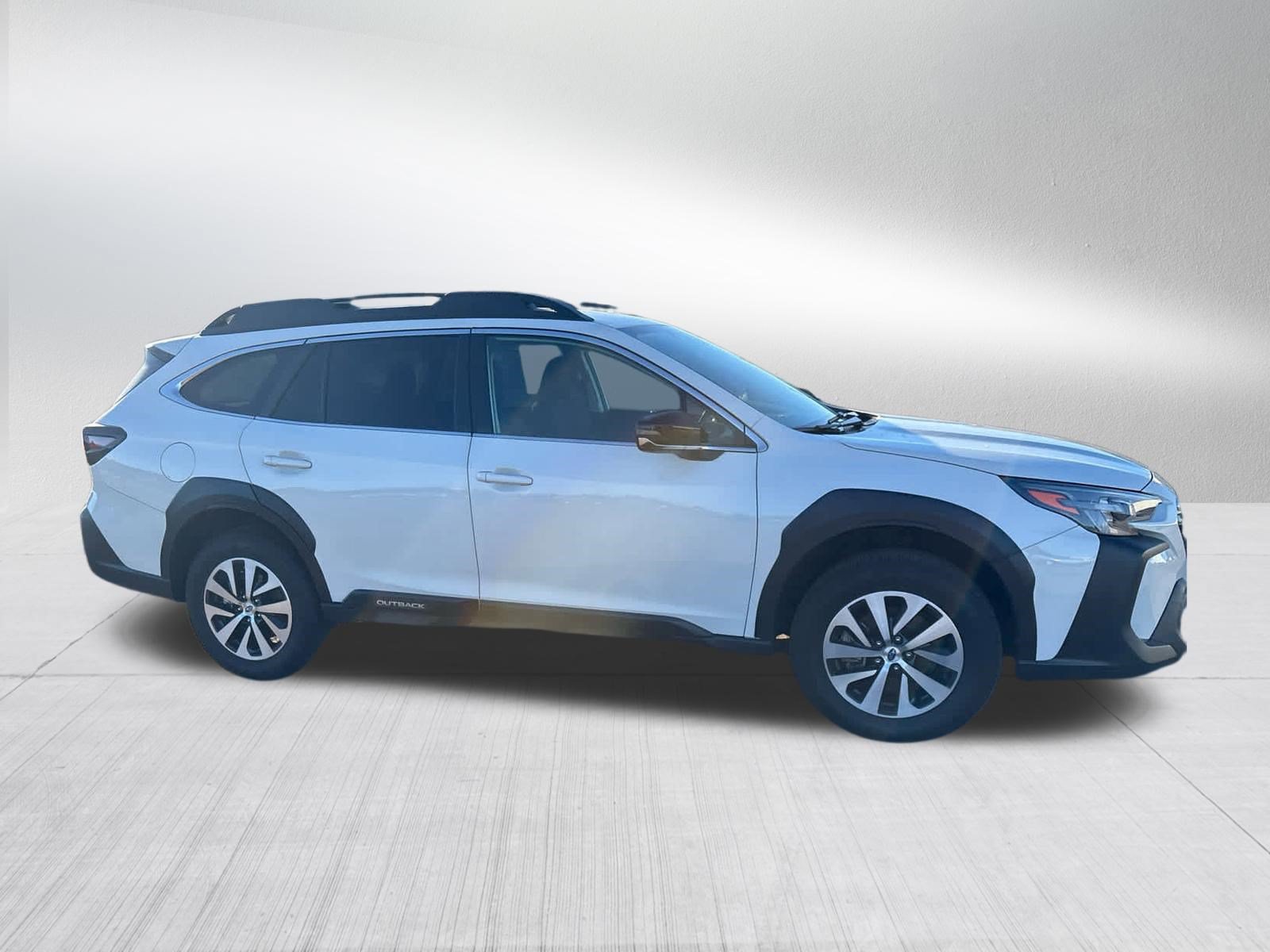 Used 2024 Subaru Outback Premium AWD/4WD image 9