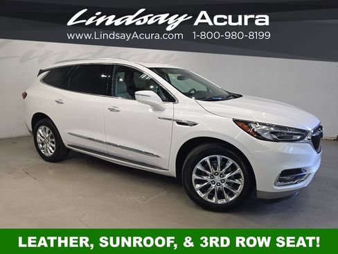 Used 2021 Buick Enclave Premium w/ Sun and Sites Package AWD/4WD image 3
