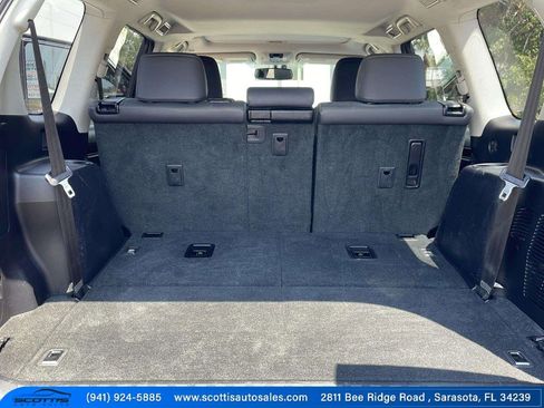 Used 2019 Lexus GX 460 image 13