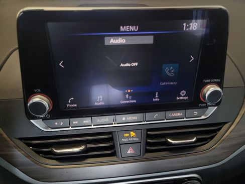 Used 2024 Nissan Altima 2.5 SV image 25