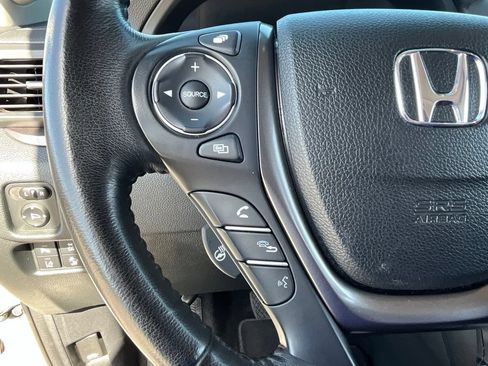 Certified 2023 Honda Ridgeline RTL-E image 18