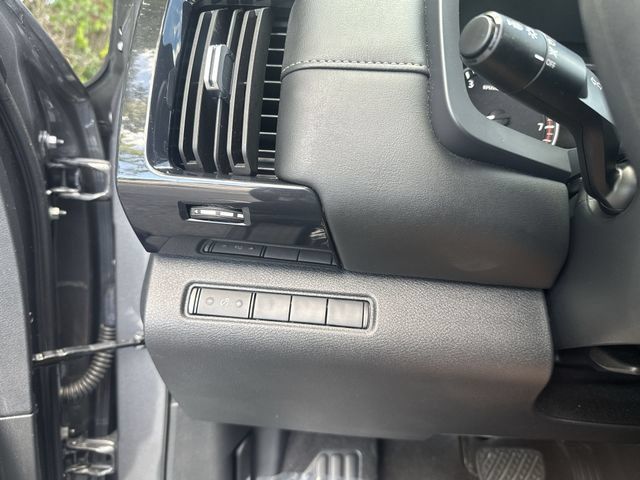 Used 2024 Nissan Pathfinder S w/ Cargo Package FWD image 27