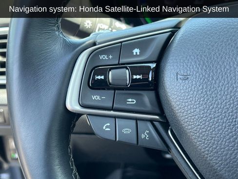 Used 2022 Honda Accord Touring image 4