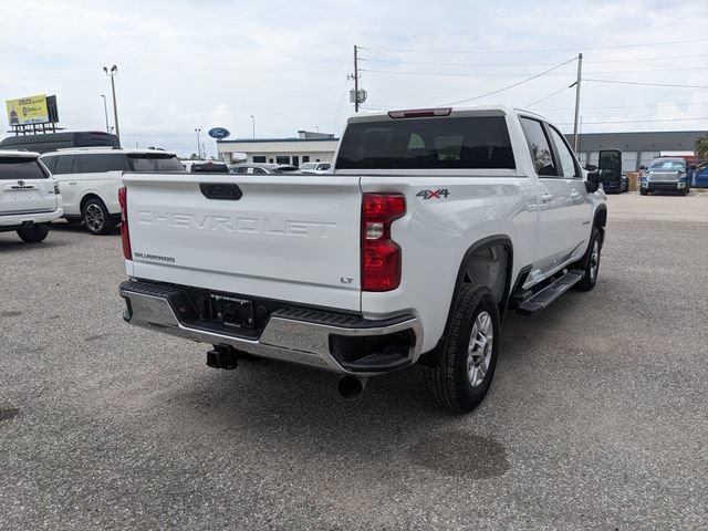 Used 2025 Chevrolet Silverado 2500 LT AWD/4WD image 4
