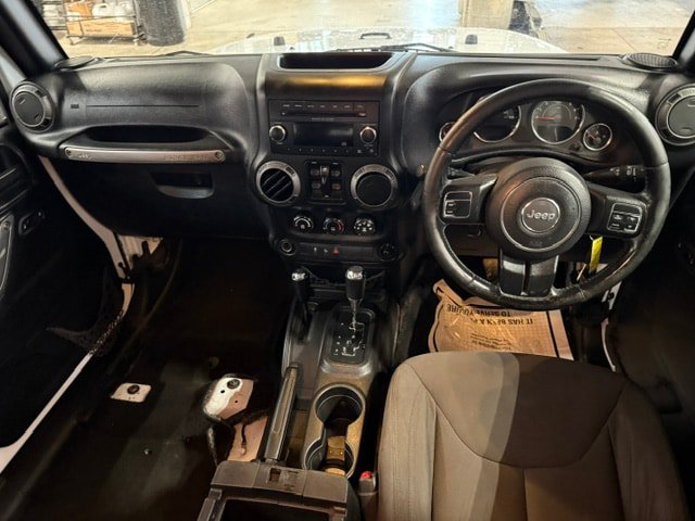 Used 2016 Jeep Wrangler Unlimited Sport AWD/4WD image 19