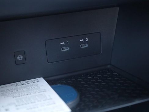 New 2026 Nissan Pathfinder SL image 17