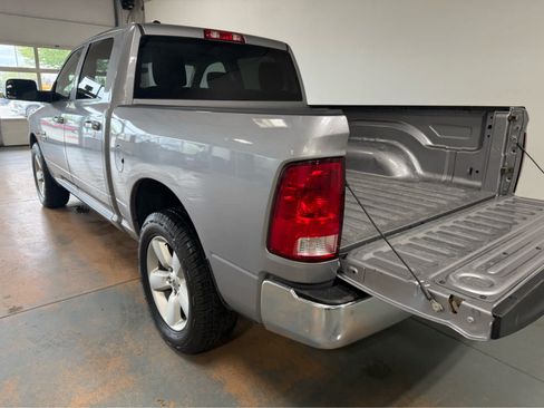 Used 2023 RAM 1500 Classic SLT AWD/4WD image 4
