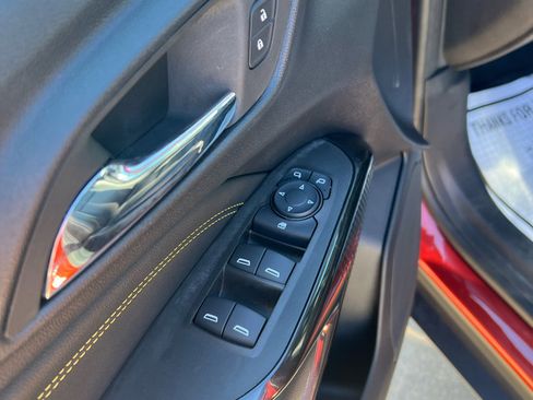 Used 2024 Chevrolet Trax ACTIV w/ Sunroof Package image 11