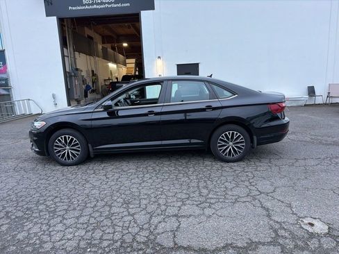 Used 2021 Volkswagen Jetta S FWD image 2