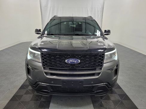 Used 2018 Ford Explorer Sport AWD/4WD image 14