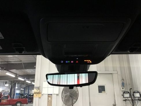 New 2026 Chevrolet Equinox ACTIV w/ Convenience Package III image 30