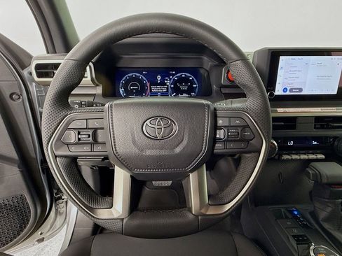 New 2026 Toyota Tacoma TRD Off-Road AWD/4WD image 13