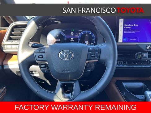 Used 2025 Toyota Crown Signia image 33