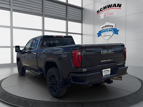 Used 2024 GMC Sierra 2500 Denali Ultimate AWD/4WD image 6