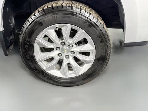 Used 2021 Chevrolet Silverado 1500 Custom RWD image 34